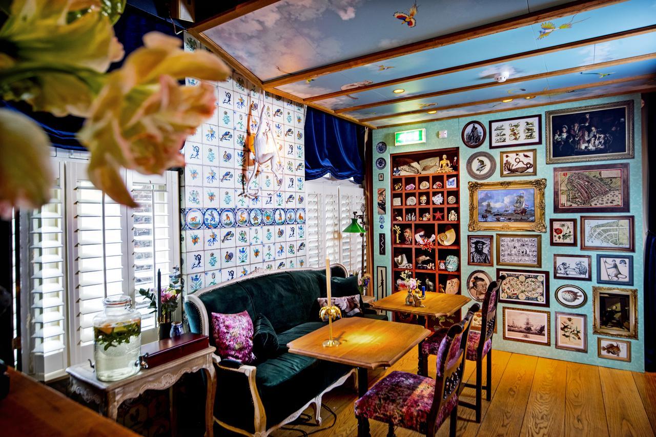 Rosalia'S Menagerie Cocktail Bar & Innupstairs Amsterdam Exteriér fotografie